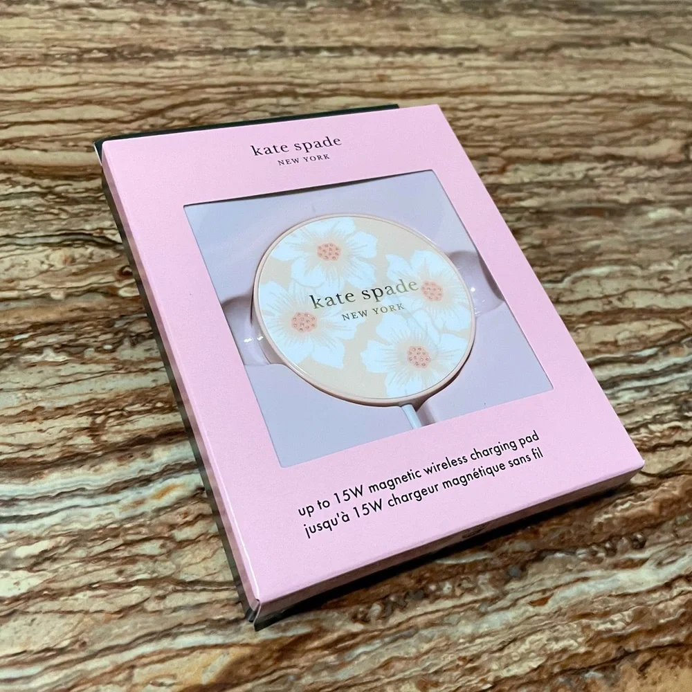 Kate Spade - Picture 3 of 3